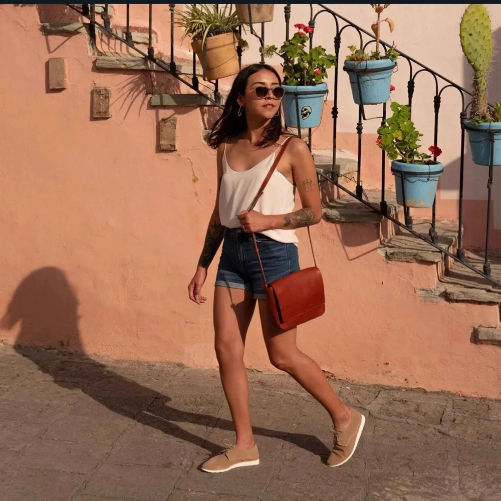 Nisolo‎ Sedona Travel Derby Shoe Tan Suede